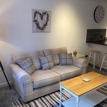 Modern 2 Bedroom Ground Floor Apartment With Parking Ripon City Centre Eksteriør bilde