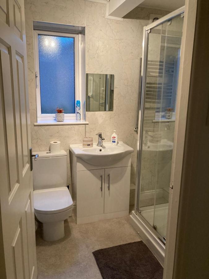 Modern 2 Bedroom Ground Floor Apartment With Parking Ripon City Centre Eksteriør bilde